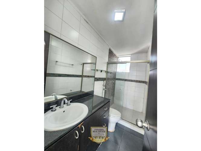 EL CANGREJO - 105 MTS - 2 HABITACIONES - DL - Imagen 5