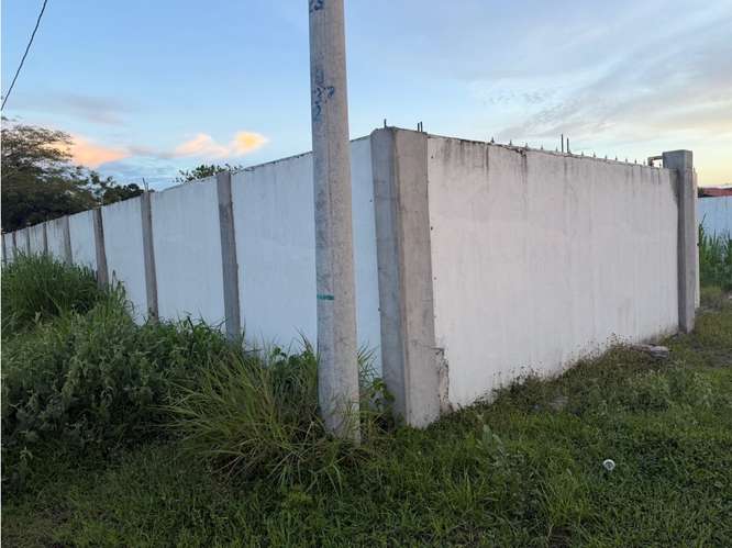 TERRENO / GORGONA / PLAYA MALIBÚ / 500M / MURO  1 CUADRA DEL MAR