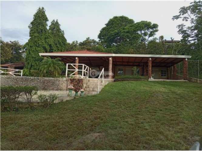 SE VENDE CASA 1000 M2 EN SAJALICES  LINDA VISTA PARADISE CON PISCINA - Imagen 16