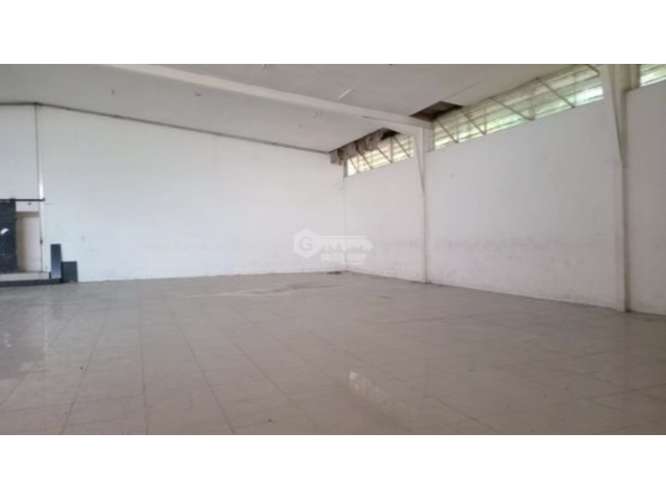 EL PARADOR / PEDREGAL  / 504 M2 / GALERA COMERCIAL / SOBRE VIA