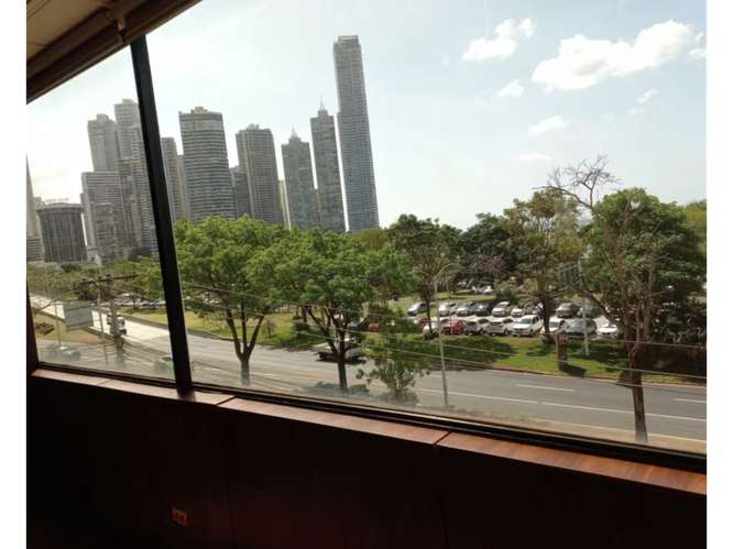 SE ALQUILA OFICINA 230M EN BALBOA PLAZA AV BALBOA VACIO PISO BAJO - Imagen 18