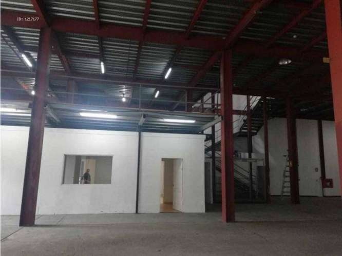 SE ALQUILA GALERA 1800M EN COSTA DEL ESTE  PARQUE INDUSTRIAL OFICINAS - Imagen 13