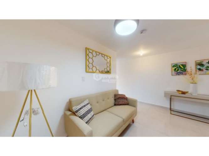 SE VENDE CASA 73M EN VILLA ZAITA RESIDENCIAL LA RESERVA CON TERRAZA