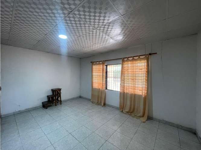 SE VENDE CASA 1000M EN SAN ANTONIO CON ANEXO INDEPENDIENTE Y TERRAZA - Imagen 10