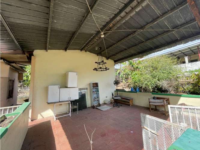 SE VENDE CASA 1000M EN SAN ANTONIO CON ANEXO INDEPENDIENTE Y TERRAZA - Imagen 19