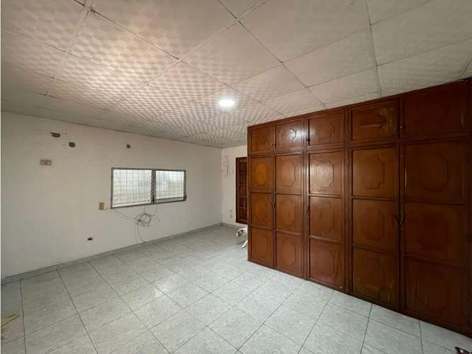 SE VENDE CASA 1000M EN SAN ANTONIO CON ANEXO INDEPENDIENTE Y TERRAZA - Imagen 11