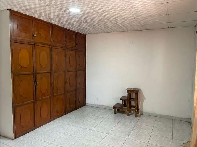 SE VENDE CASA 1000M EN SAN ANTONIO CON ANEXO INDEPENDIENTE Y TERRAZA - Imagen 12