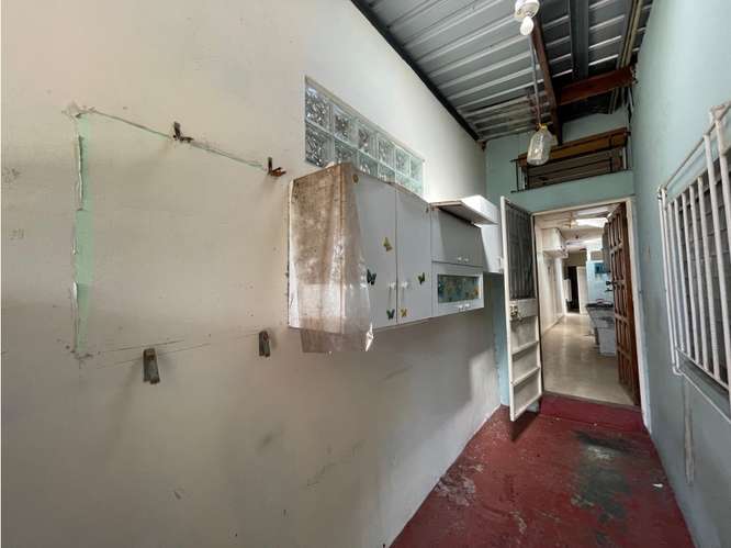 SE VENDE CASA 1000M EN SAN ANTONIO CON ANEXO INDEPENDIENTE Y TERRAZA - Imagen 16