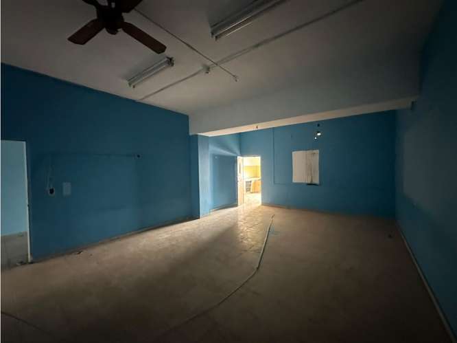 SE ALQUILA EDIFICIO BETANIA CLUB X 2,582M 3PISO IDEAL INSTITUCIONES