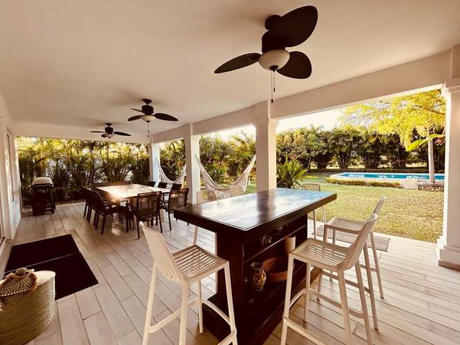 Casa en Bijao. Quarry Heights. 800mts 4r piscina $825,000.00neg - Imagen 8