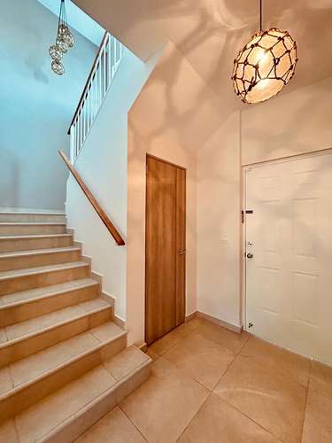Casa en Bijao. Quarry Heights. 800mts 4r piscina $825,000.00neg - Imagen 4