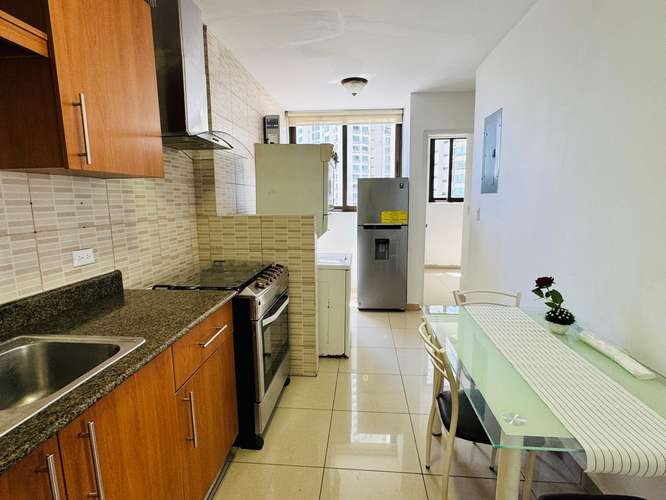 Apartamento amoblado vista al mar  San Francisco Bay. 2 Rec 3 baños - Cuarto de Servicio 