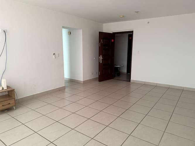 ALQUILER DE APARTAMENTO SEMI-AMOBLADO EN PH PARQUE LEFEVRE 75 - AF