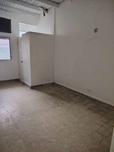 PROPIEDAD A LA VENTA EN CASCO VIEJO - Imagen 12