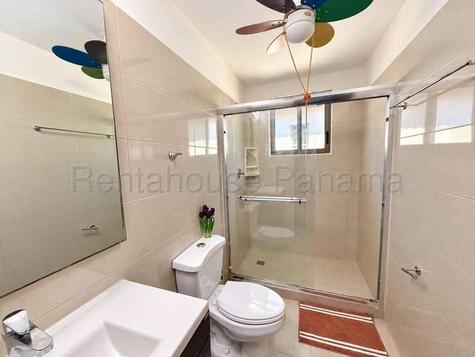 Hermosa casa unifamiliar en Panamá Pacífico - Imagen 5