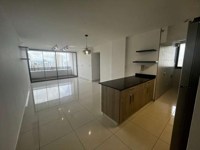 Alquiler de Apartamento en PH Carreras del Carmen - Imagen 3