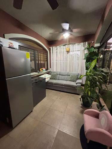 EN VENTA EL DORAL ESQUINERA - Imagen 4