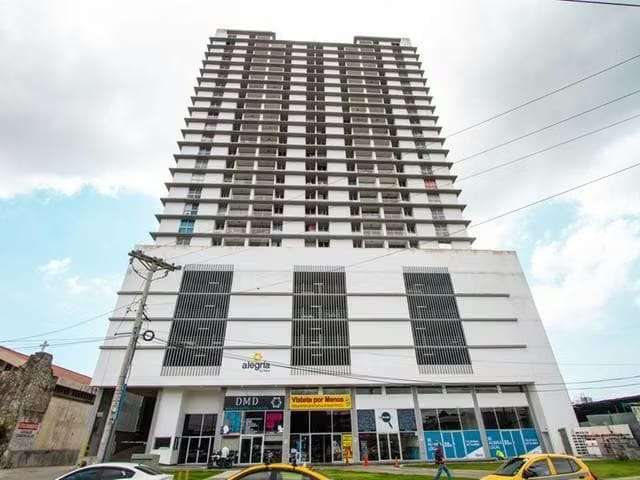 Alquilo apartamento PH Alegría parque lefevre
