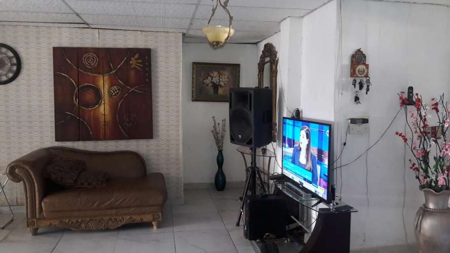 ALQUILO HABITACIÓN AMUEBLADA