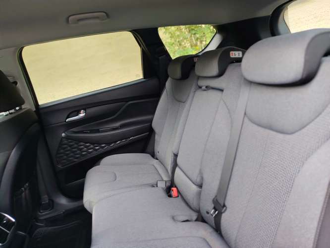 HYUNDAI SANTA FE 2019 AUTOMÁTICA ÚNICO DUEÑO NEGOCIABLE  - Imagen 7
