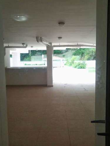 Apartamento amueblado en Av Ricardo J Alfaro, cerca de la UTP, con área social y piscina. - Imagen 4