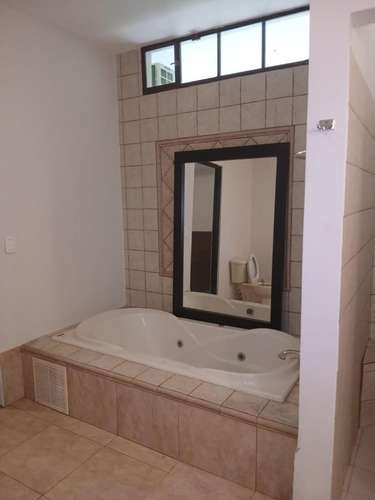 CASA EN ALBROOK I 454 M² I PISCINA + TERRAZA I REMODELADA - Imagen 15