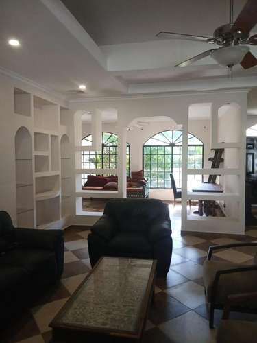 CASA EN ALBROOK I 454 M² I PISCINA + TERRAZA I REMODELADA - Imagen 2