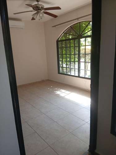 CASA EN ALBROOK I 454 M² I PISCINA + TERRAZA I REMODELADA - Imagen 10