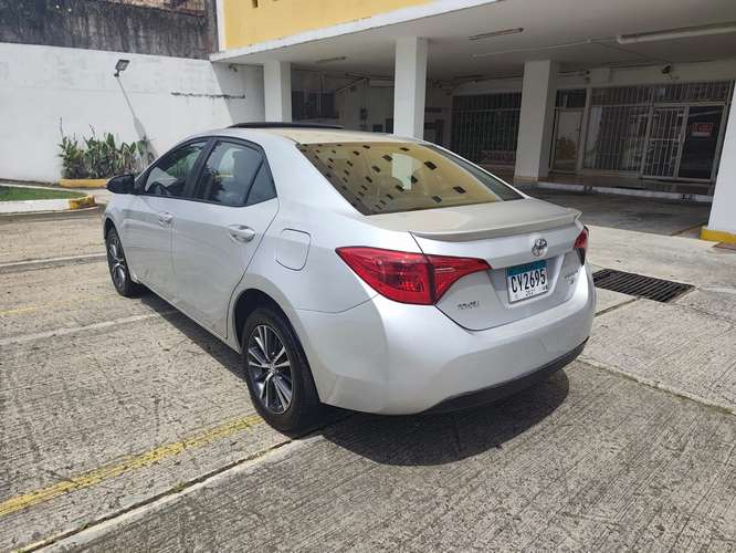 TOYOTA COROLLA 2018 AUTOMATICO - Imagen 4