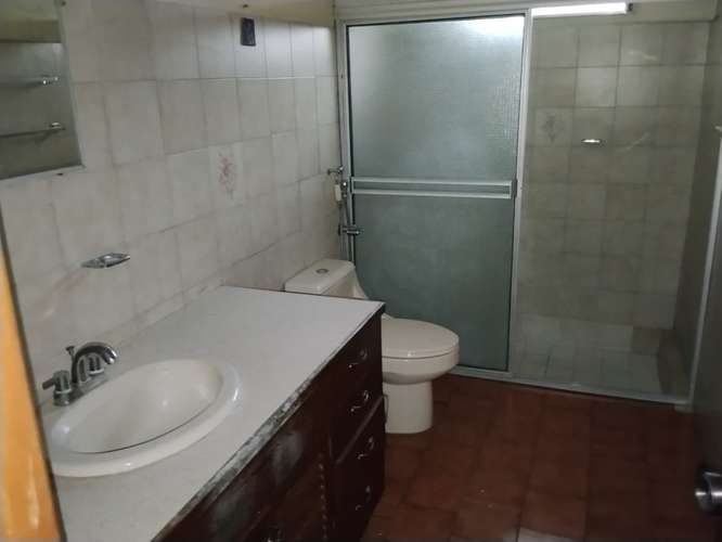 Casa en Parque Lefevre para comercio I com 4 parking y amplio patio - Imagen 6