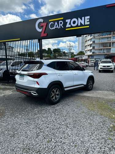 Kia Seltos 2022 - Imagen 9