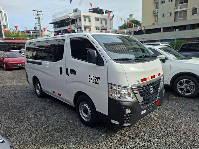 nissan urvan 2024