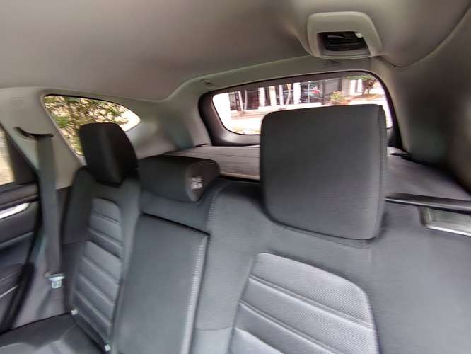 HONDA CRV 2017 AUTOMÁTICA ÚNICO DUEÑO NEGOCIABLE  - Imagen 7