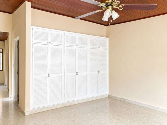 Casa en Dos Mares I 3 Rec I con balcón y 4 parking - Imagen 9