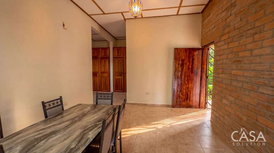 Casa de 3 Habitaciones en Venta sobre un Terreno de 1.89 Acres en Santa Fe, Veraguas - Imagen 3