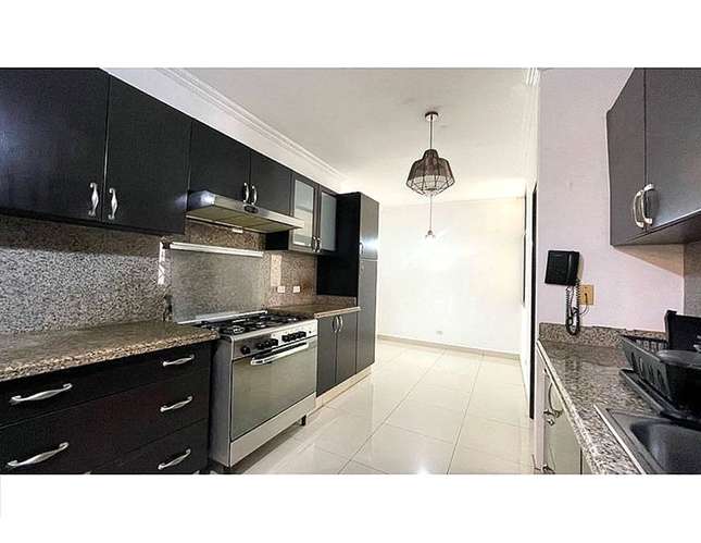 Exclusivo Apto de 202m² en Parque del Mar, Costa del Este con Vista al Parque - Imagen 8