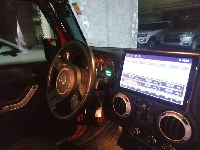 Hermoso Wrangler Sahara Unlimited - Imagen 3