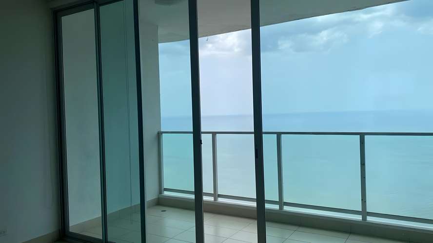 Exclusivo Apto de 200m² en Dupont Pta Pacífica Con Espectacular Vista al Mar