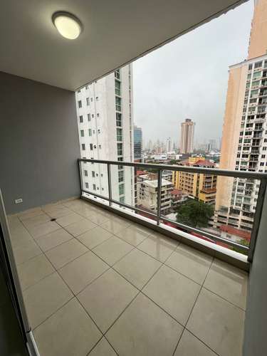 Alquilo apartamento en El Cangrejo, 2 recamaras, línea blanca o solo aires acondicionados, 100m2, Balcon. - Imagen 13