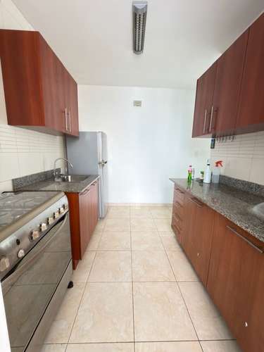 Alquilo apartamento en San Francisco, 2 recamaras con baño, linea blanca, 95m2, área social completa. - Imagen 4