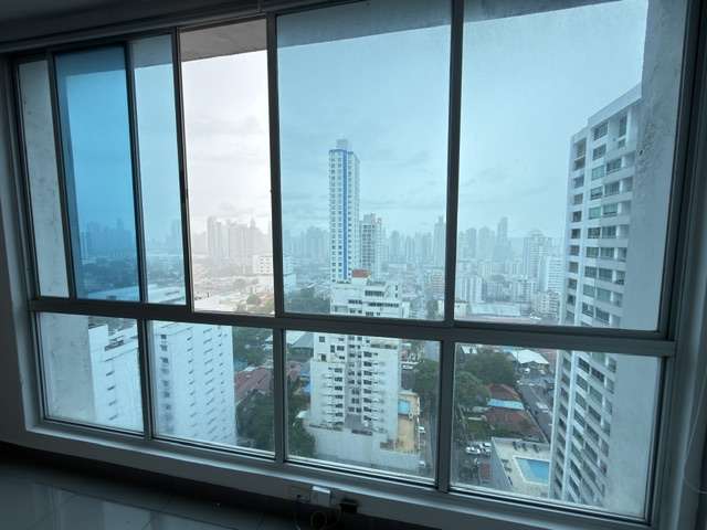 Alquilo apartamento en San Francisco, 2 recamaras, semi-amoblado, 95m2, cerca de Parque Omar.
