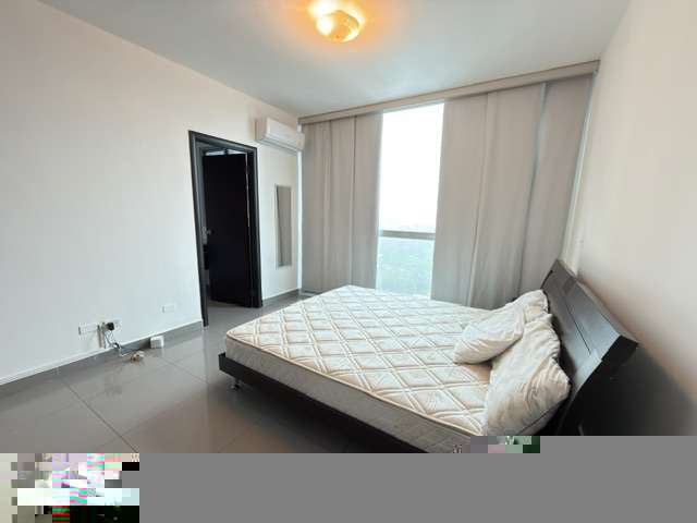 Alquilo apartamento en San Francisco, 2 recamaras, semi-amoblado, 95m2, cerca de Parque Omar.