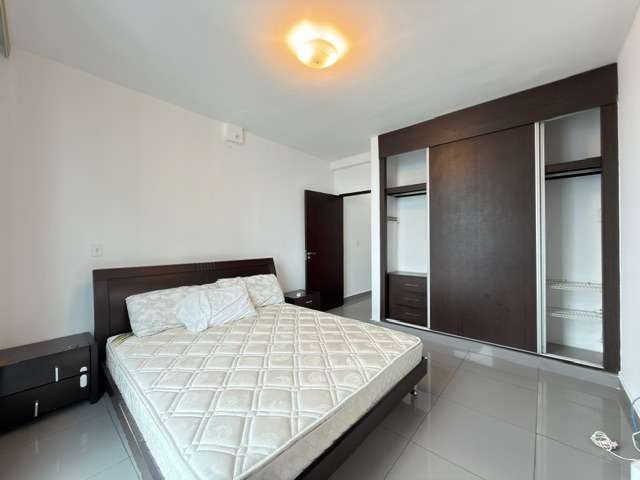 Alquilo apartamento en San Francisco, 2 recamaras, semi-amoblado, 95m2, cerca de Parque Omar.