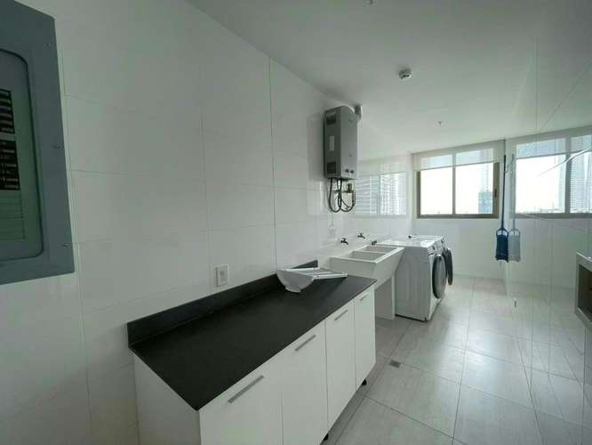 PH Parkview, Costa del Este · 3 rec · 218 m²