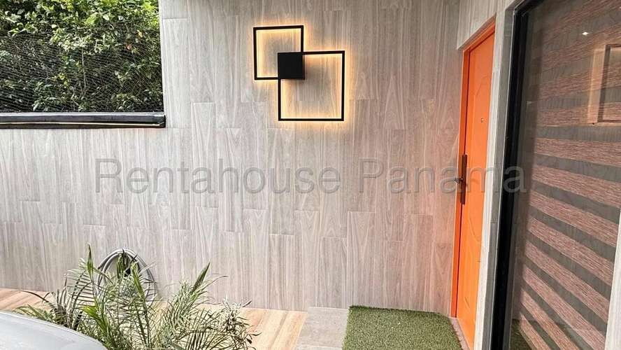 Venta de casa en Coco del Mar    ak