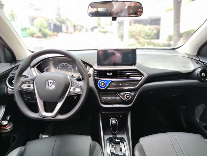 CHANGAN ALSVIN 2024 AUTOMÁTICO SEMINUEVO NEGOCIABLE 