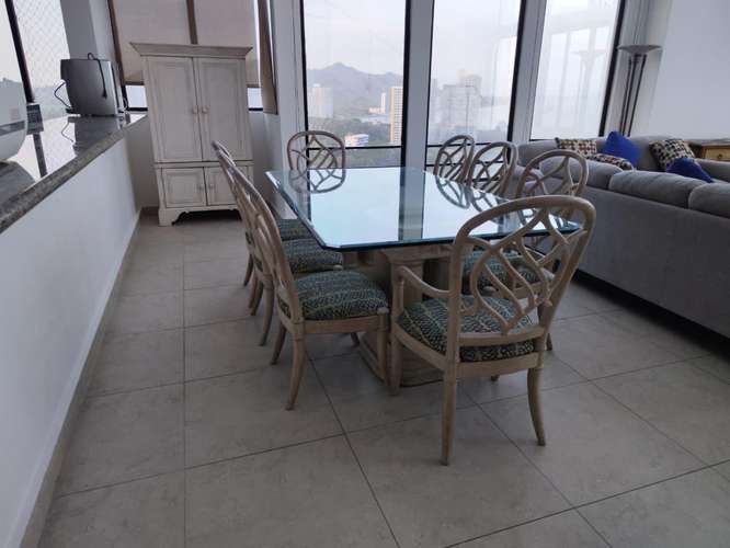 Venta de apartamento con increíble vista al mar y amplia terraza en Coronado Country Club - Coronado