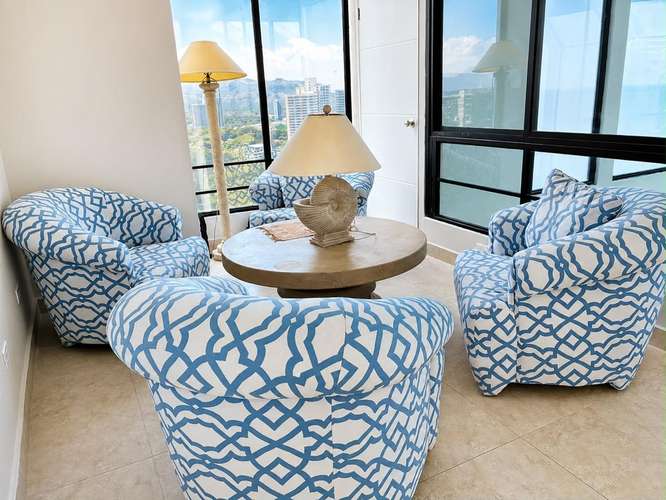 Venta de apartamento con increíble vista al mar y amplia terraza en Coronado Country Club - Coronado