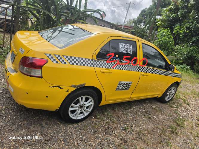 Toyota yaris 2008 automatico com cupo   - Imagen 4