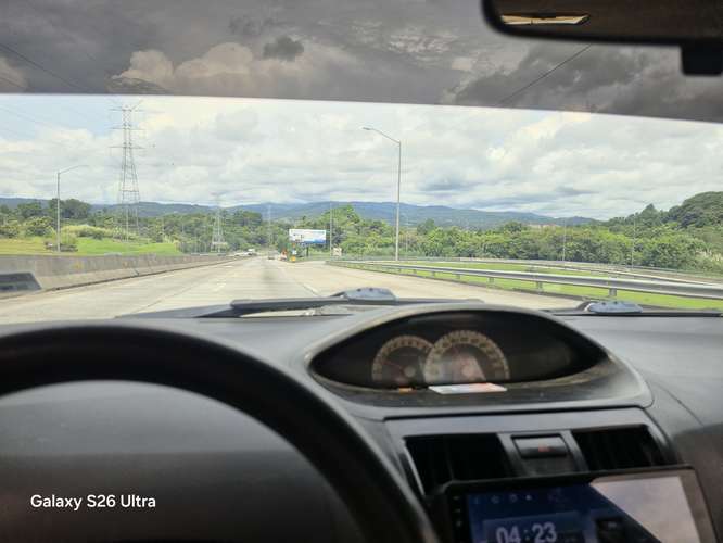 Toyota yaris 2008 automatico com cupo   - Imagen 10